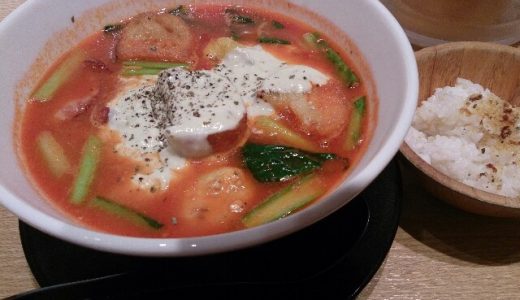 『太陽のトマト麺』新宿